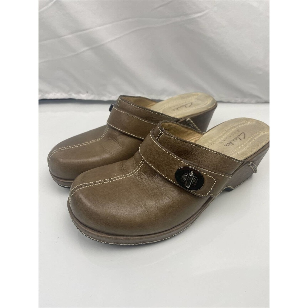 CLARKS Artisan Women’s Brown Clogs Slip On Mules Leather Lock Buckle US 6.5M
